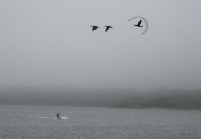 kite surfing